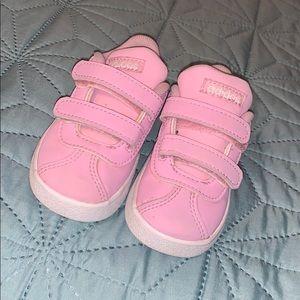 Adidas Toddler Girls sneakers